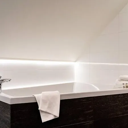 Kaunis Ja Tilava Koti 300m2 Sauna Ja Iso Piha