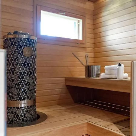 Prázdninový dům Kaunis Ja Tilava Koti 300m2 Sauna Ja Iso Piha Kauniainen